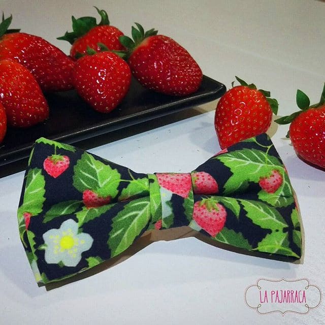 ¡Es temporada de fresas! - Pajaritas Personalizadas La Pajarraca