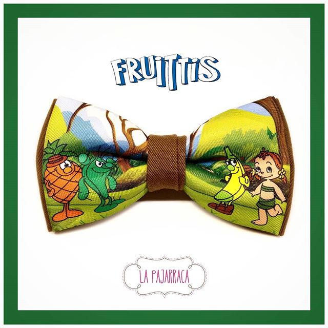 Hoy nos transportamos a nuestra infancia con esta pajarita de Los Fruittis. - Pajaritas Personalizadas La Pajarraca