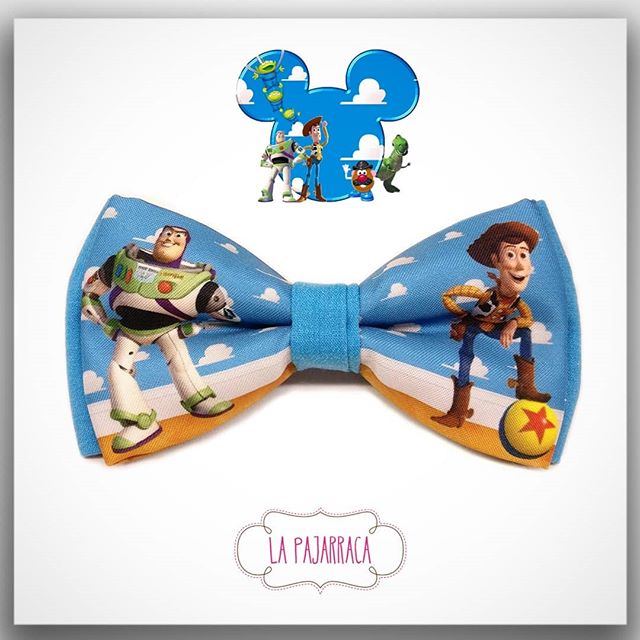 ¡Hasta el infinito y más allá! Toy Story - Pajaritas Personalizadas La Pajarraca